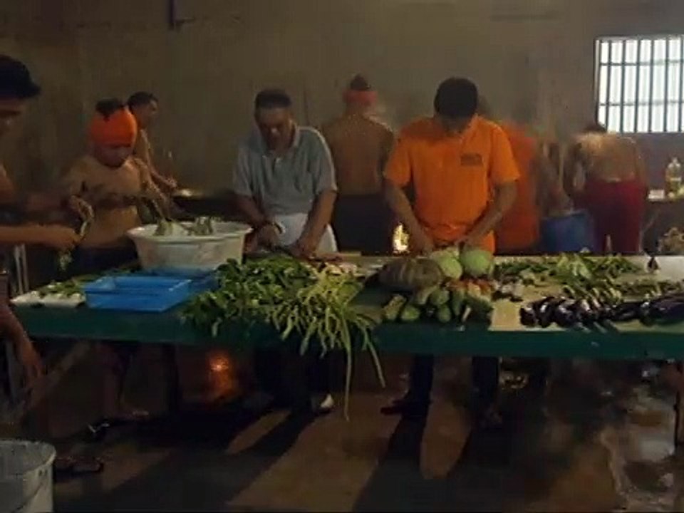 Cardo, nag-aalala sa kaligtasan ng kanyang pamilya sa labas