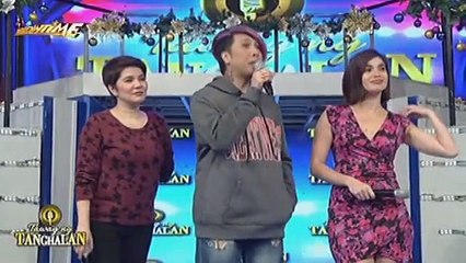 Sino daw ang humihingi ng Facebook account ni Rey Valera?