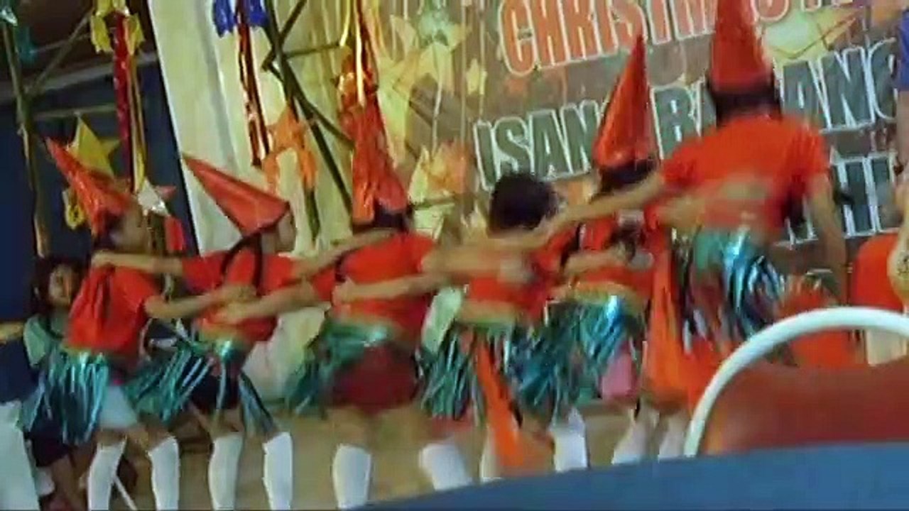 Makmak, nagpakitang gilas sa pagsayaw sa kanilang Christmas party
