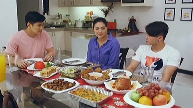 Paeng, nagpasko kasama ang panganay na kapatid na si Amanda