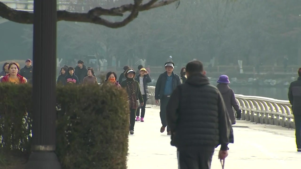 [날씨] 오늘 포근, 주말 초미세먼지↑...다음 주 강추위 / YTN