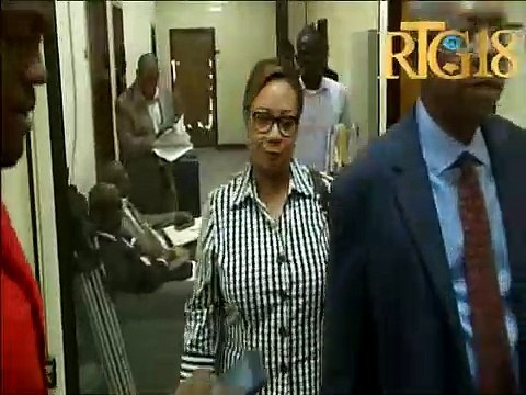 Ansyèn minis sante a Florence D. Guillaume te reponn kesyon lajistis sou dosye petro caribe a