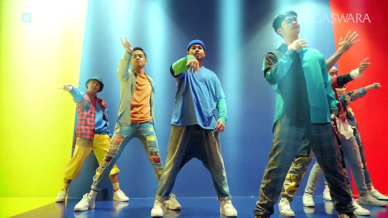 INSTALK with DENIAS [ NAGASWARA x VIVA Network ]