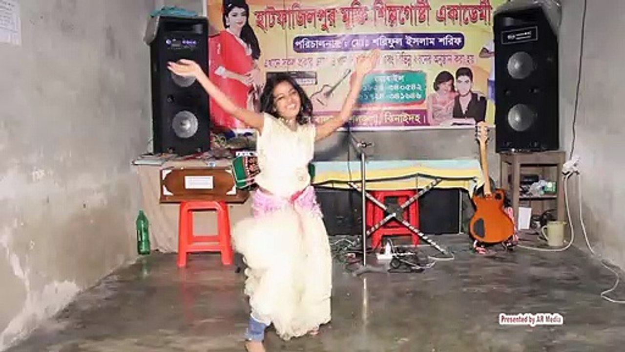 Latest Rajasthani DJ Song। Le Photo Le। New Bangla Dance 2020(720P_HD)
