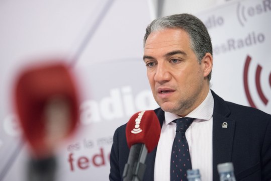 Federico Jiménez Losantos entrevista a Elías Bendodo