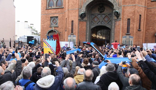 France: obsèques de «Michou», célèbre directeur de cabaret transformiste à Paris