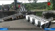 Jembatan Antardesa di Malang Ambruk