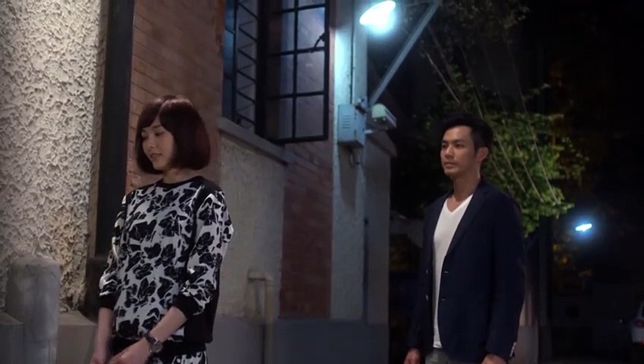 Wallace Chung Kisses Tiffany Tang