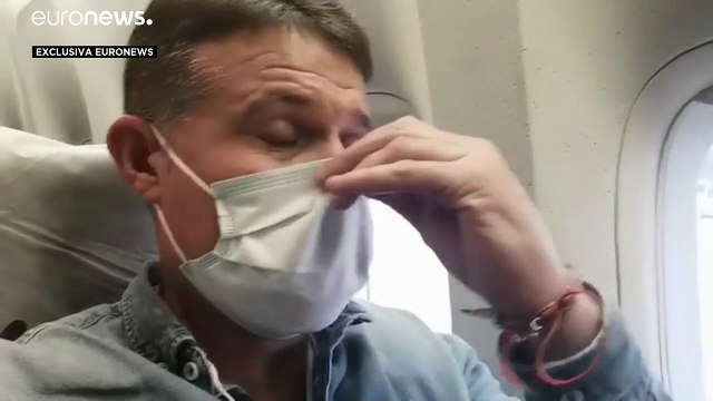 Estamos cansados pero contentos . Llegan a España los 20 españoles evacuados de Wuhan