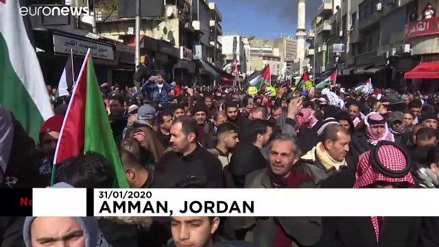 Des milliers de personnes manifestent contre le plan de paix américain à Amman