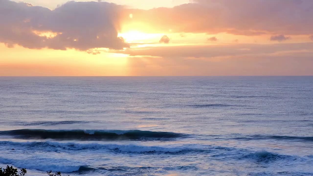 Sunshine on the sea