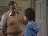 Going Straight - S1 /E3  Ronnie Barker •  Nicholas Lyndhurst • Patricia Brake • Roberta Tovey