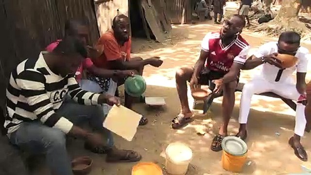 Au Nigeria, quand l'économie se tarit, la bière traditionnelle coule à flots