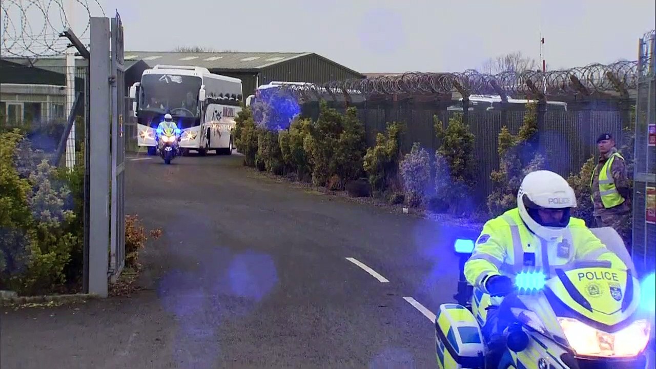 Britons taken to quarantine after landing in UK from Wuhan