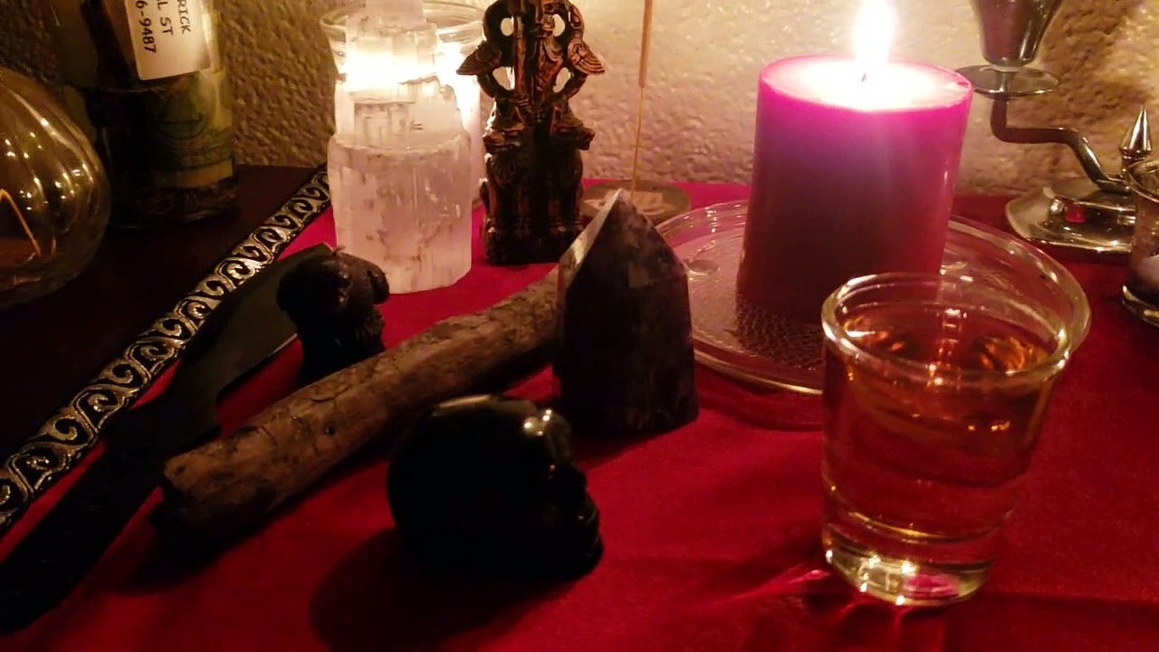 Altar tour