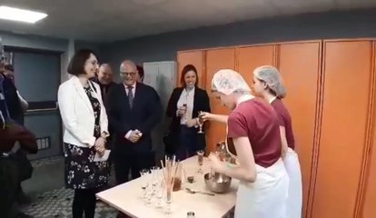 Deux cocktails sans alcool créés spécialement pour les ministres Désir et Crucke