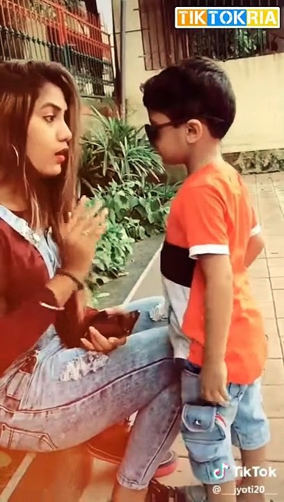 Tiktok funny girls videos - Tik tok dance videos -Tiktok india - YouTube
