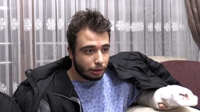 Elazığ'daki depremde enkaz altından kurtarılan Azize Çelik yeni evine kavuştu (2)