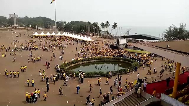 Debut de la mobilisation des militants du RPG Arc-en-ciel à l'esplanade du palais du peuple pour le lancement de la campagne électorale