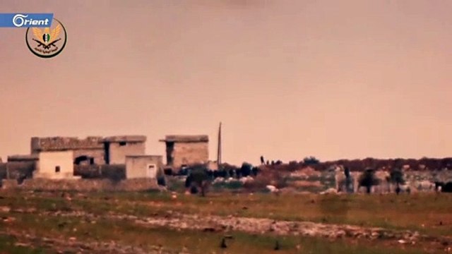 شاهد لحظة مقتل وجرح العشرات من ميليشيا أسد بصاروخ حراري (فيديو)