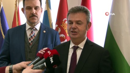 Sırbistanlı öğrenciler harçlıklarını Elazığ'daki depremzedelere gönderecek