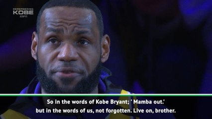 Descargar video: LeBron leads Lakers' tribute to Kobe