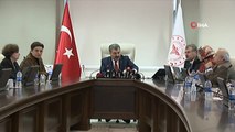 Sağlık Bakanı Fahrettin Koca: 'Türk vatandaşı olmayanlar sonucu negatif çıktıktan sonra istediği yere gidebilir'
