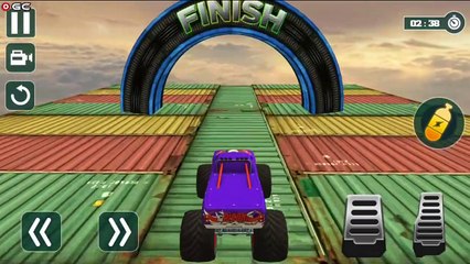 Télécharger la video: Monster Truck Stunts - Impossible Tracks Racing 3D - Android GamePlay