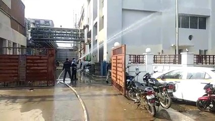 नोएडा: हल्दीराम के प्लांट में अमोनिया गैस लीक, तीन कर्मचारी बेहोश