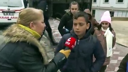 Bu kez depremi çocuklar anlattı: Gelen yardım aşağı mahalleye gidiyor, eşit dağıtım olmuyor