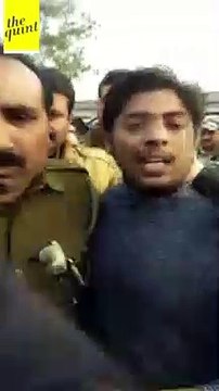 Firing Near Shaheen Bagh, Police Takes Gunman Into Custody