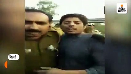 जामिया के बाद शाहीन बाग में भी गोली चली