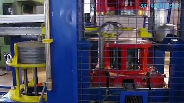 Amazing LPG cylinders production line. Incredible gas cylinders manufacturing process.