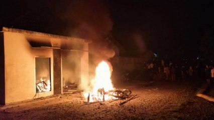 Kesal Maraknya Kasus Kriminal, Mapolsek Candipuro Lampung Dibakar Warga