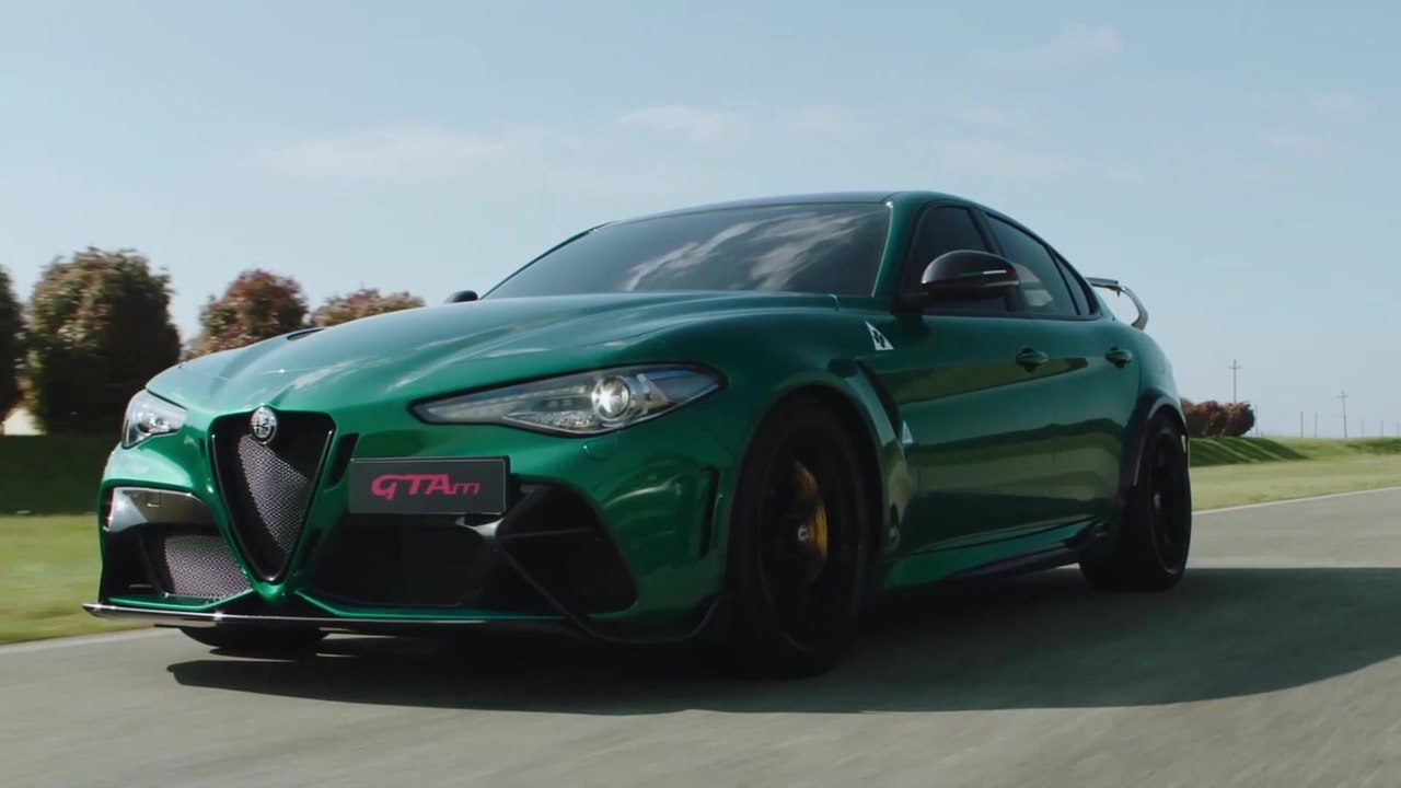 Der neue Alfa Romeo Giulia GTA - Ausgezeichnetes Leistungsgewicht