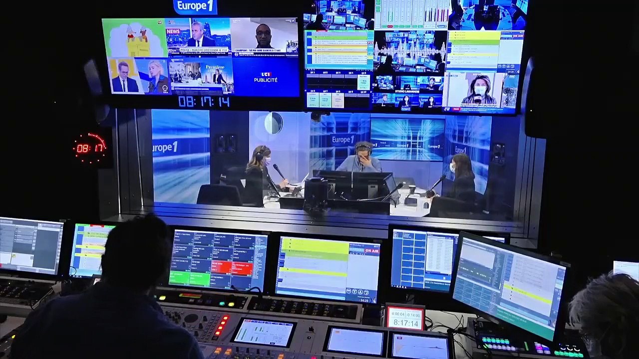 Terrasses éphémères : "elles vont permettre aux restaurateurs de s'en sortir et de vivre mieux", estime Anne Hidalgo