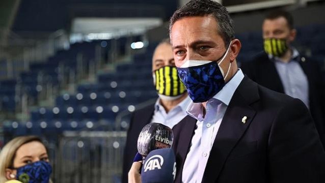 Fenerbahçe transfer taarruzuna başladı! Ali Koç çok istediği ismi Fenerbahçe'ye kazandırıyor