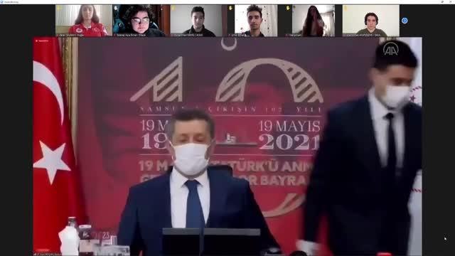 Bakan Selçuk, 81 ilden lise öğrencilerinin katılımıyla çevrim içi olarak düzenlenen buluşmaya iştirak etti (1)