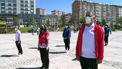 ELAZIĞ - 19 Mayıs Atatürk'ü Anma, Gençlik ve Spor Bayramı kutlanıyor