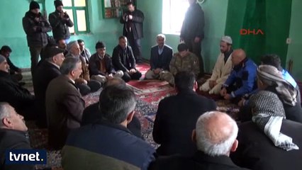 Hakkari Emniyet Müdürü köylüye numarasını verdi: Gecenin 3'ü de olsa arayın