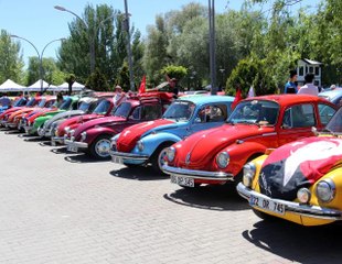 Başkent'te vosvoslu 19 Mayıs konvoyu