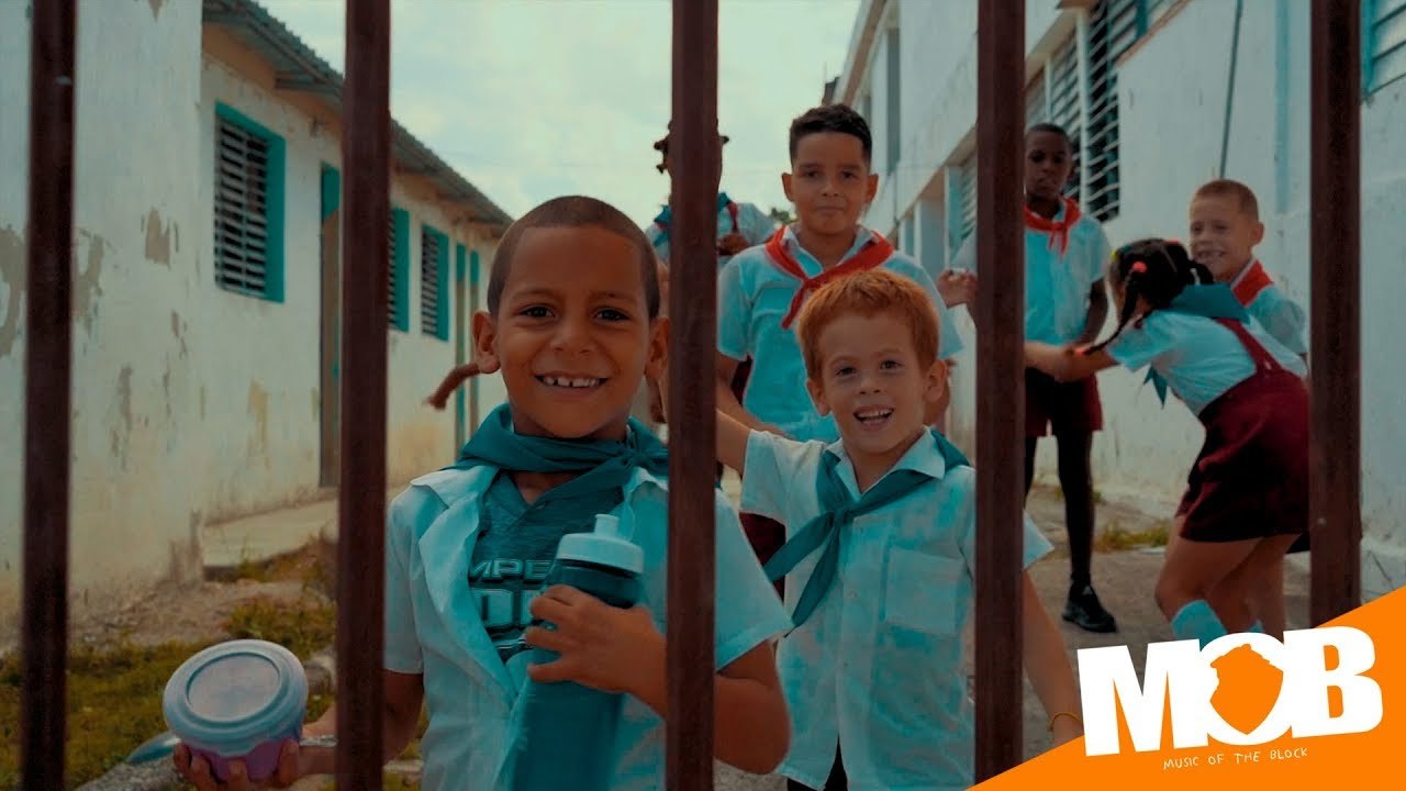 Uzi - FAVELA (Teaser)