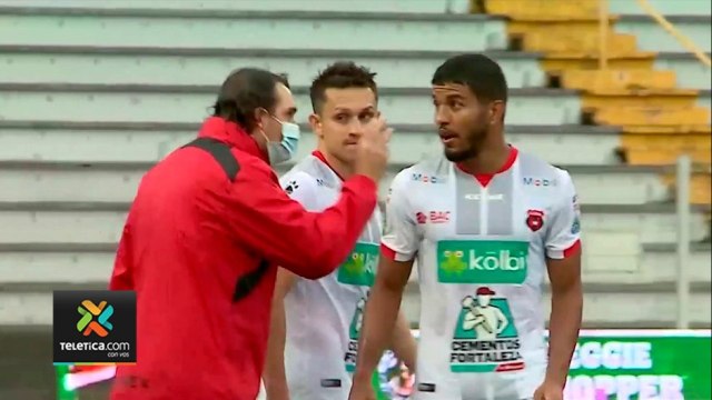 td7-carevic-valora-utilizar-todos-sus-delanteros-ante-saprissa-190521