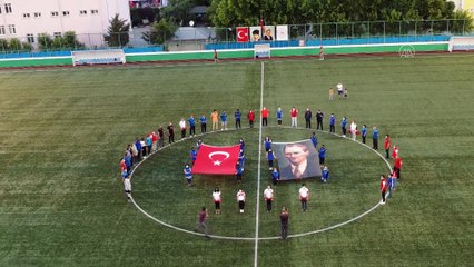 IĞDIR - Doğu Anadolu'da saat 19.19'da İstiklal Marşı okundu