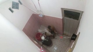 Prank Pocong Anak Santri Terlucu di Toilet Pesantren