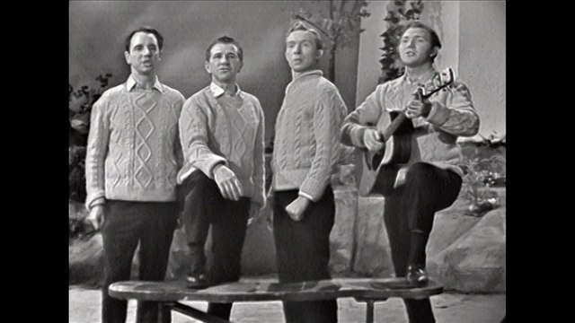 The Clancy Brothers & Tommy Makem - Brennan On The Moor