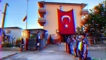KOCAELİ - Polis ekipleri, İstiklal Marşı'nı söyledi