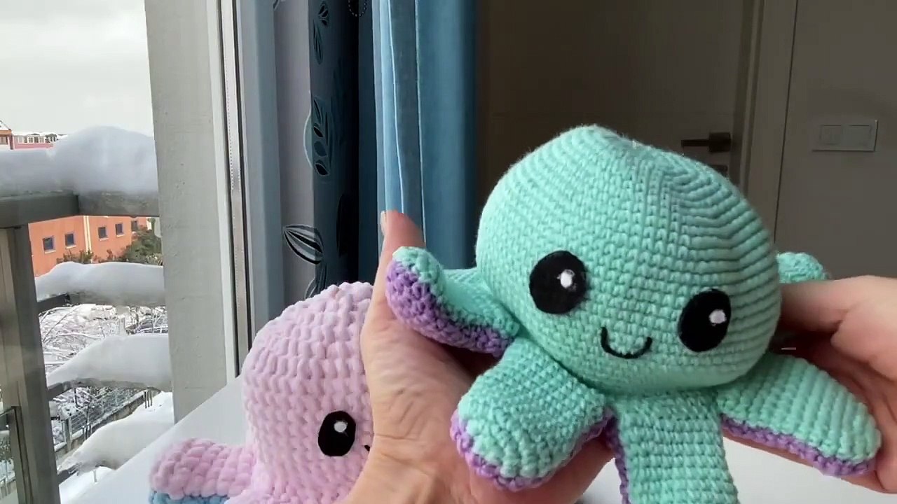 Crochet Reversible Amigurumi Octopus! *Custom Order For Kenny* | Twitch Live Stream | 3.11.2021