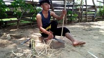 How To Make A Bow And Arrow Using Bamboo Easy Way Txua Hneev Nti Xyoo Zoo Nkauj