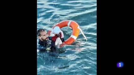 Drama migratoria: guardia civil rescató bebé del mar